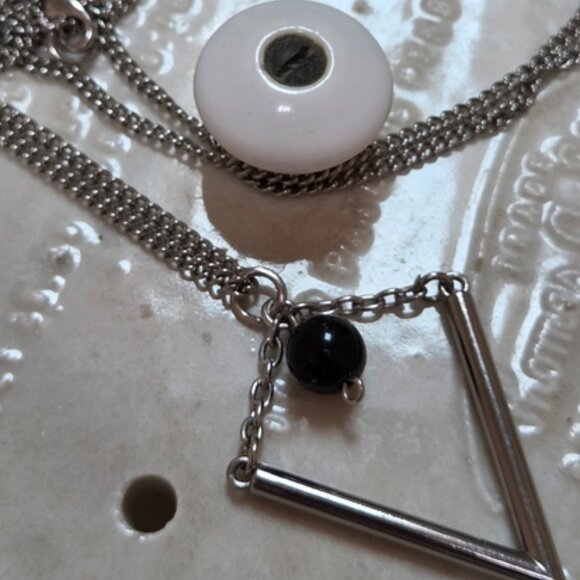 Geometric Silver Triangle Pendant Necklace With Center Black Bead - Picture 8 of 9